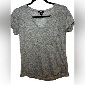 Paige V-Neck Short Sleeve Linen Blend M